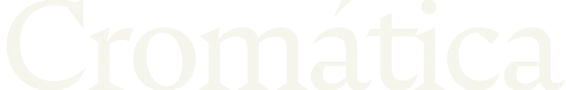 logotipo cromática en blanco